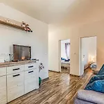 Appartement Gorgeous Apartment In Potomje With House Sea View
