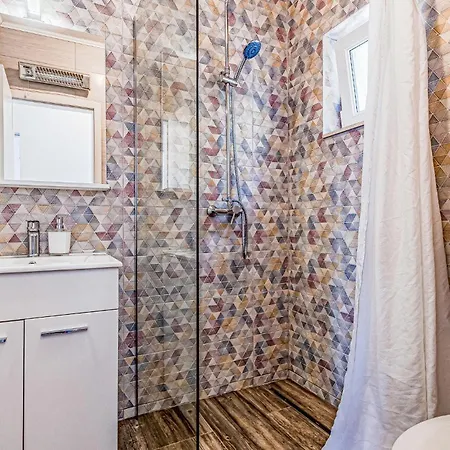 Gorgeous In With House Sea View Appartamento Potomje