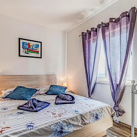 Gorgeous In With House Sea View *