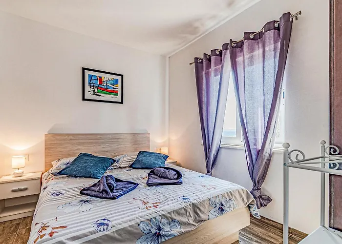 2 Bedroom Amazing In *